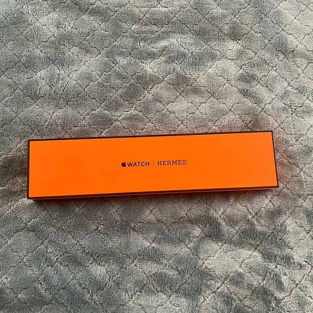 Apple Watch Hermes Single Tour Navy Blue Leather Band 45mm 44mm 42mm